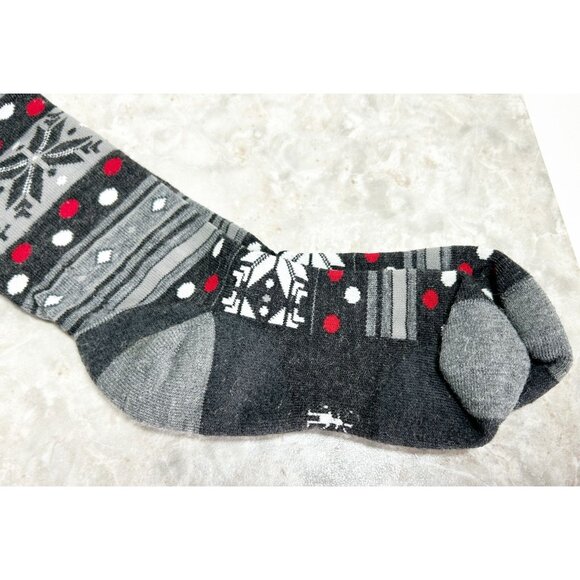 Pair of Women's Winter Print Knee High Boot Socks in Gray - 6-11 - NWOT - Picture 2 of 4